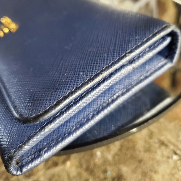 Prada Saffiano Long Wallet - Picture 7 of 12